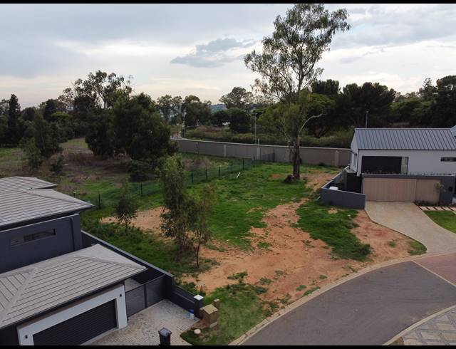 635M² VACANT LAND FOR SALE IN NEIGHBOURHOOD ESTATE